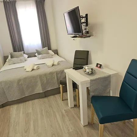 Grey Cube-mostar Apartament *